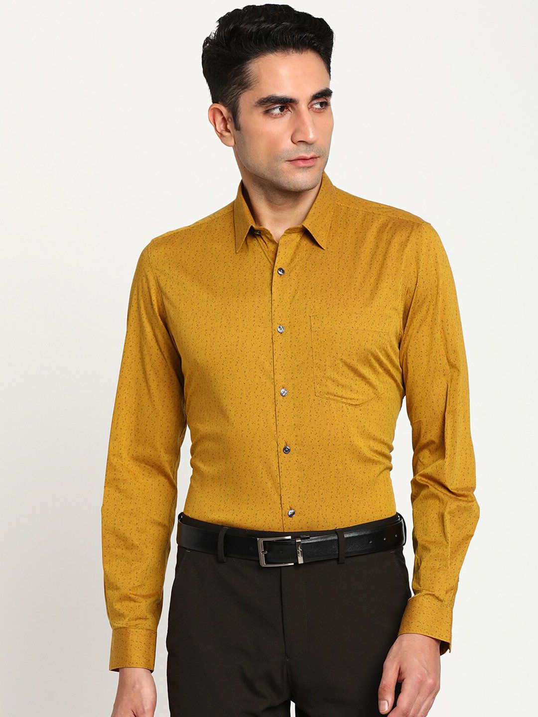 Turtle Men Mustard Slim Fit Printed Formal Shirt