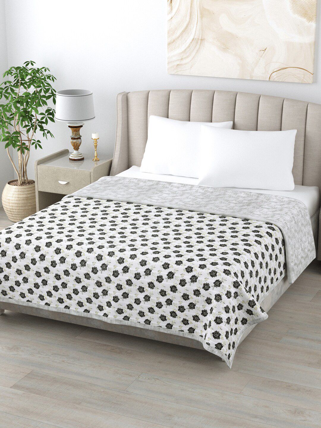 Home Fresh Grey & Black Floral AC Room 350 GSM Double Bed Dohar Price in India
