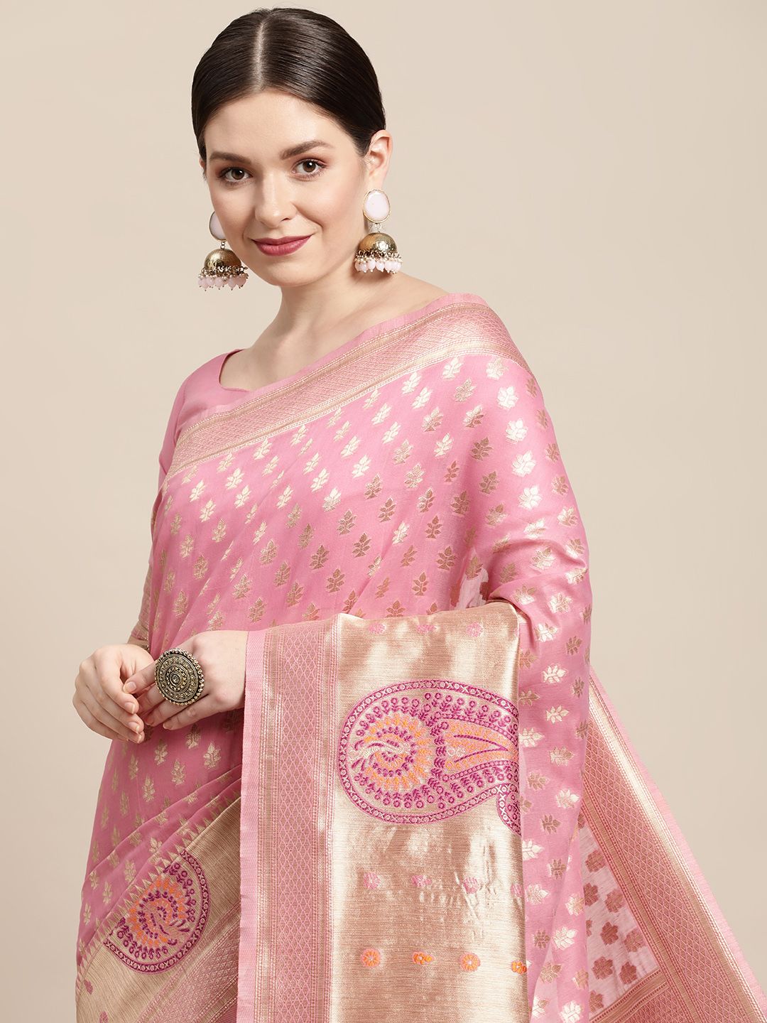 Saree mall Pink & Gold Floral Zari Silk Cotton Celebrity Banarasi Sarees Price in India