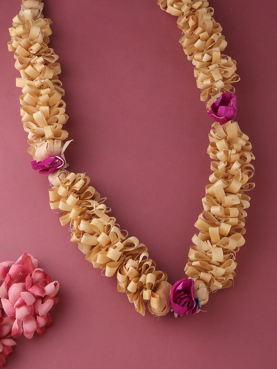 RDK Beige Colored Handcrafted Processed Sandalwood Garland Pooja Essentials Price in India