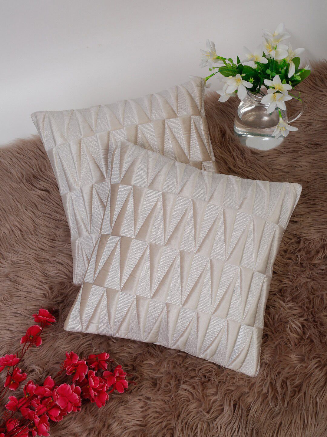 HOSTA HOMES Cream-Coloured Set of 2 Abstract Velvet Square Cushion Covers Price in India
