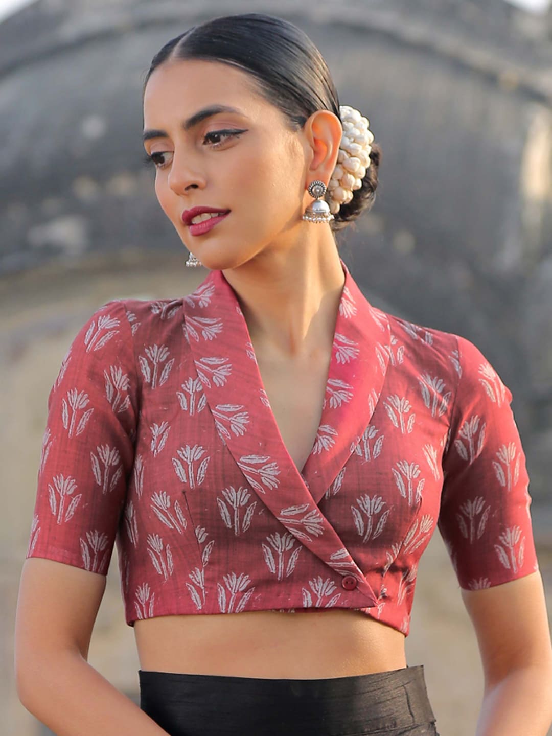 Triyah Women Maroon Printed Saree Wrap & Clap Blouse Price in India