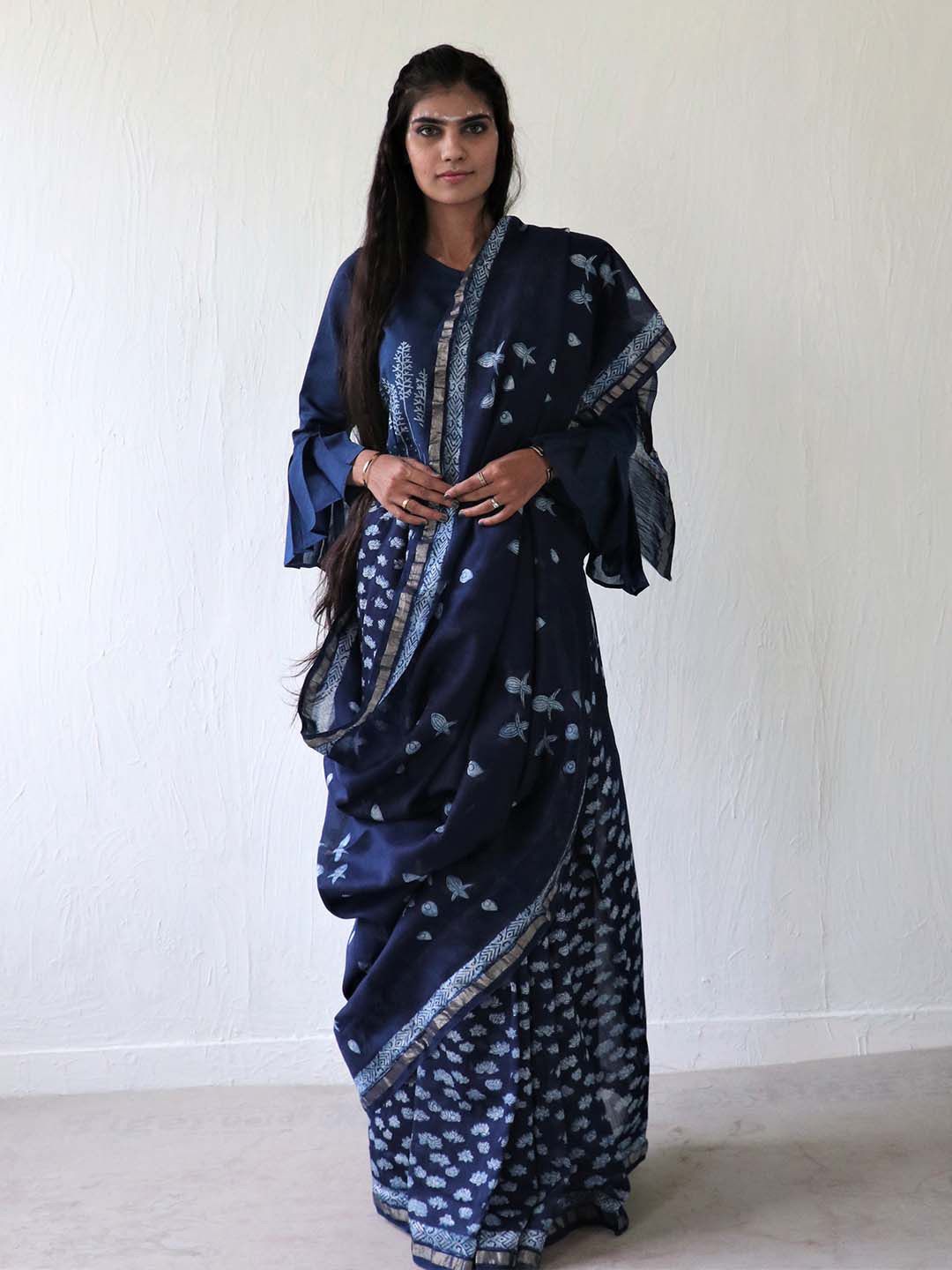 Chidiyaa Blue & Navy Blue Pure Silk Saree Price in India