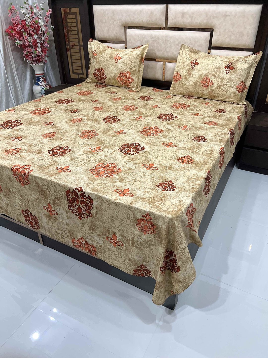 Pure Decor Brown & Orange Ethnic Motifs 400 TC Queen Bedsheet with 2 Pillow Covers Price in India