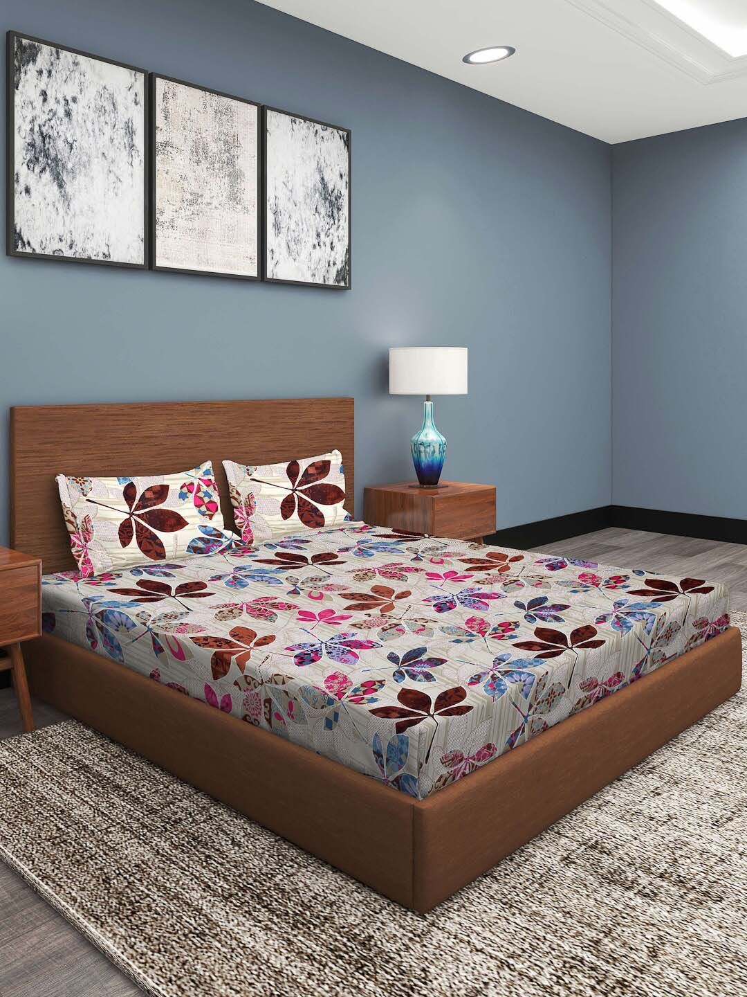 ROMEE Red & White Floral 210 TC King Bedsheet with 2 Pillow Covers Price in India