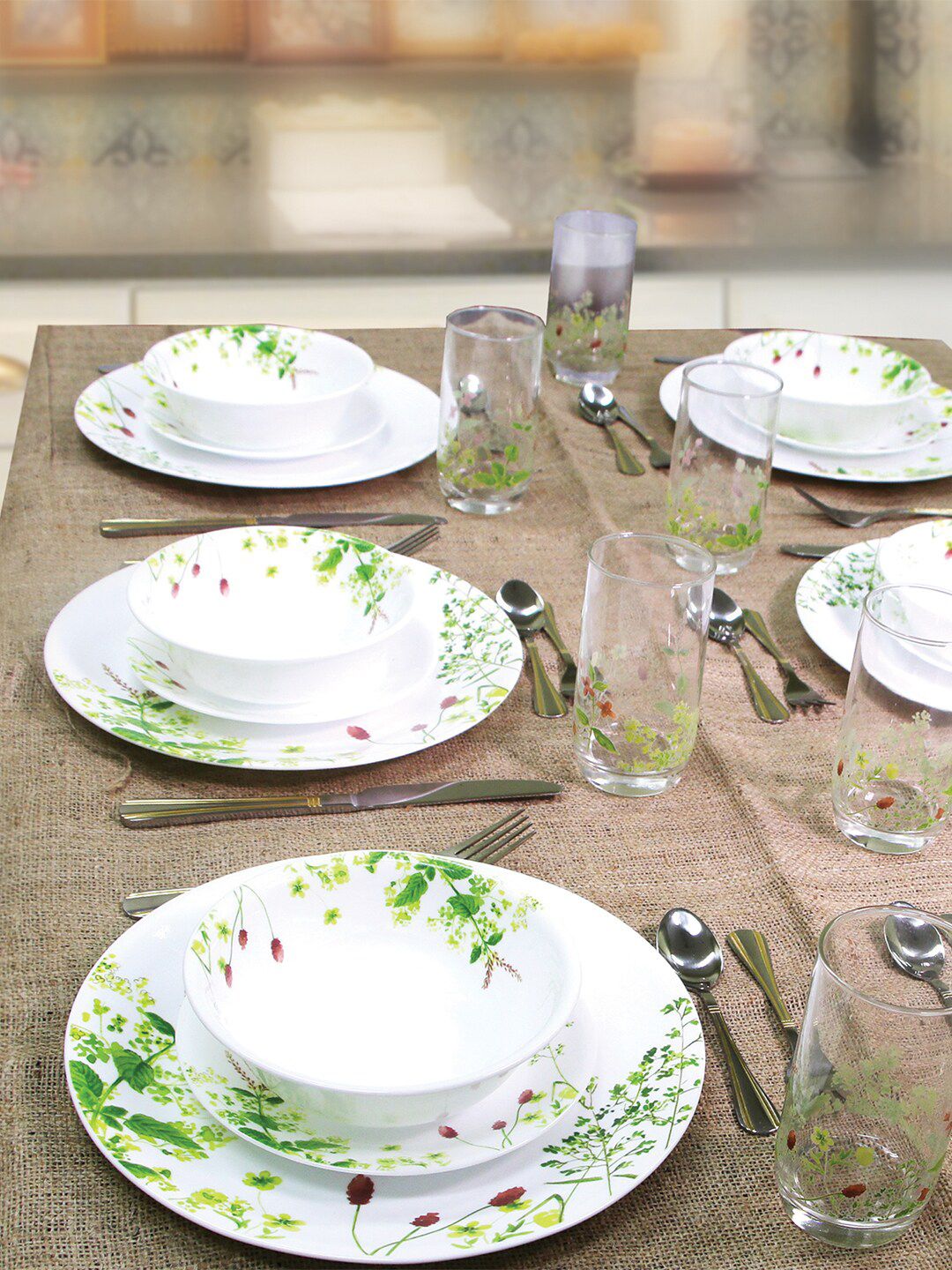 Corelle White & Green 14 Pieces Floral Printed Glossy Dinner Set Price in India