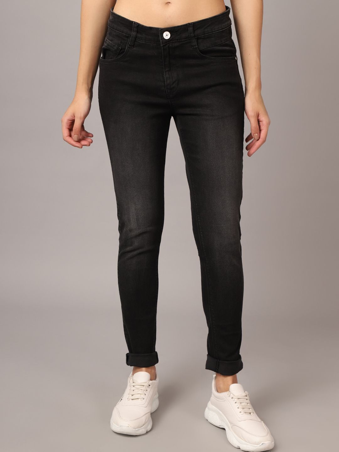 Crozo By Cantabil Women Black Low-Rise Light Fade Jeans Price in India