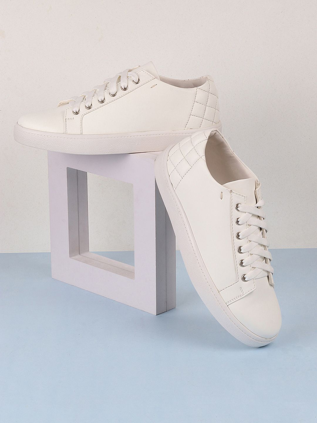 Metro Women White Sneakers