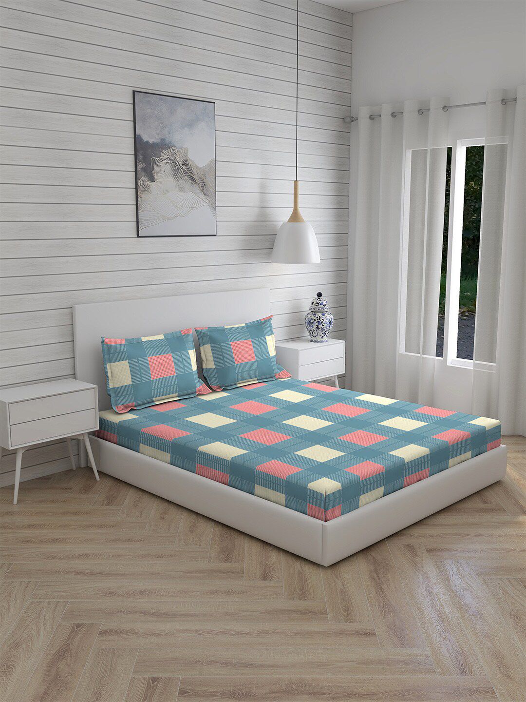 Boutique Living India Blue & Rust Geometric King 230 TC Bedsheet with 2 Pillow Covers Price in India