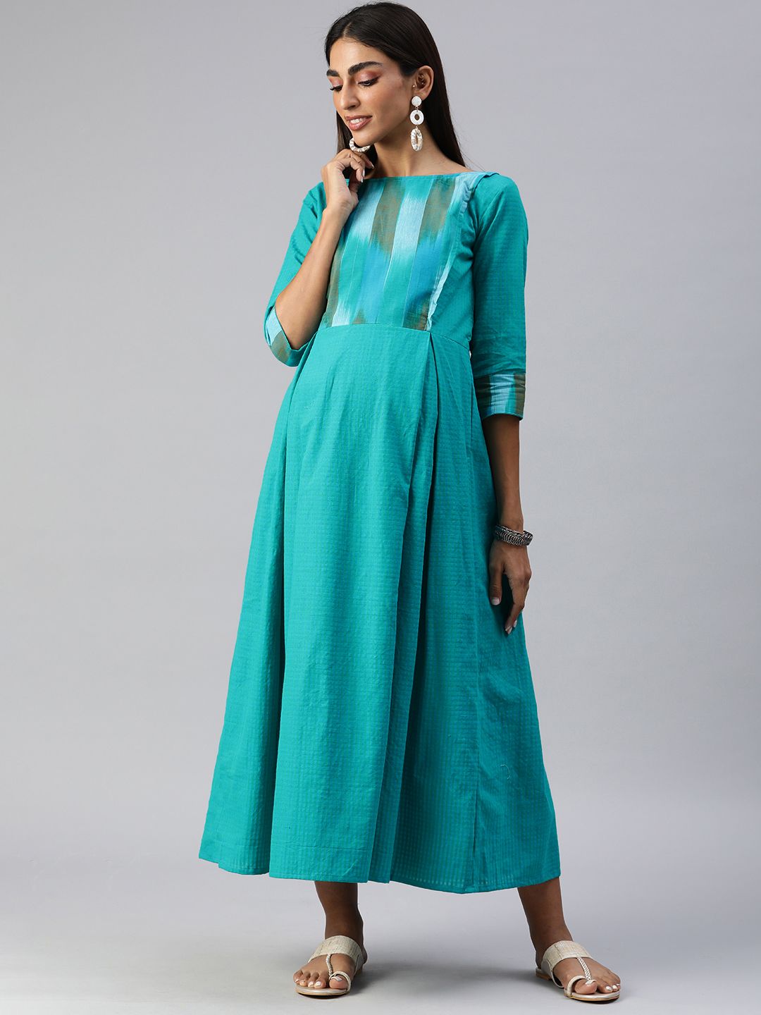 Swishchick Blue Solid Cotton Maternity Midi Dress Price in India