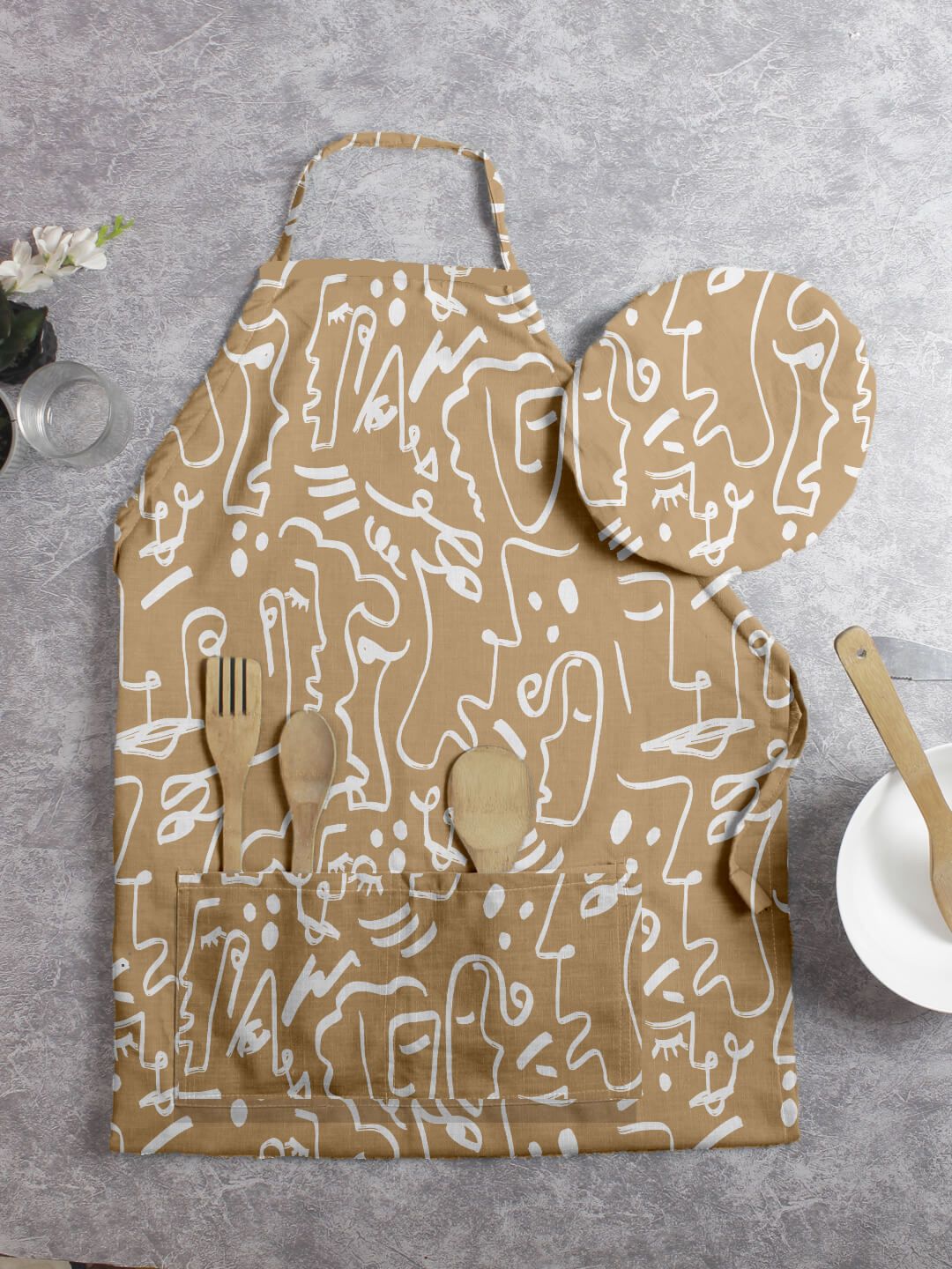 HOUZZCODE Set of 2 Brown Printed Apron & Cap Price in India