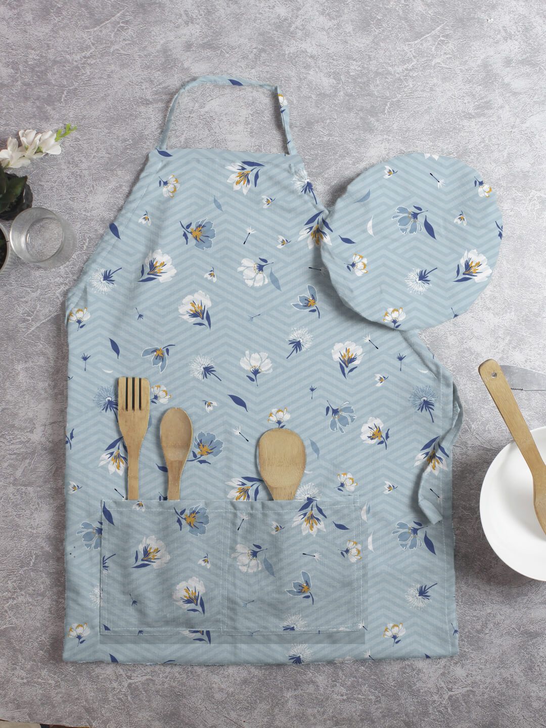 HOUZZCODE Unisex Blue & White Printed Apron With Chef Cap Price in India