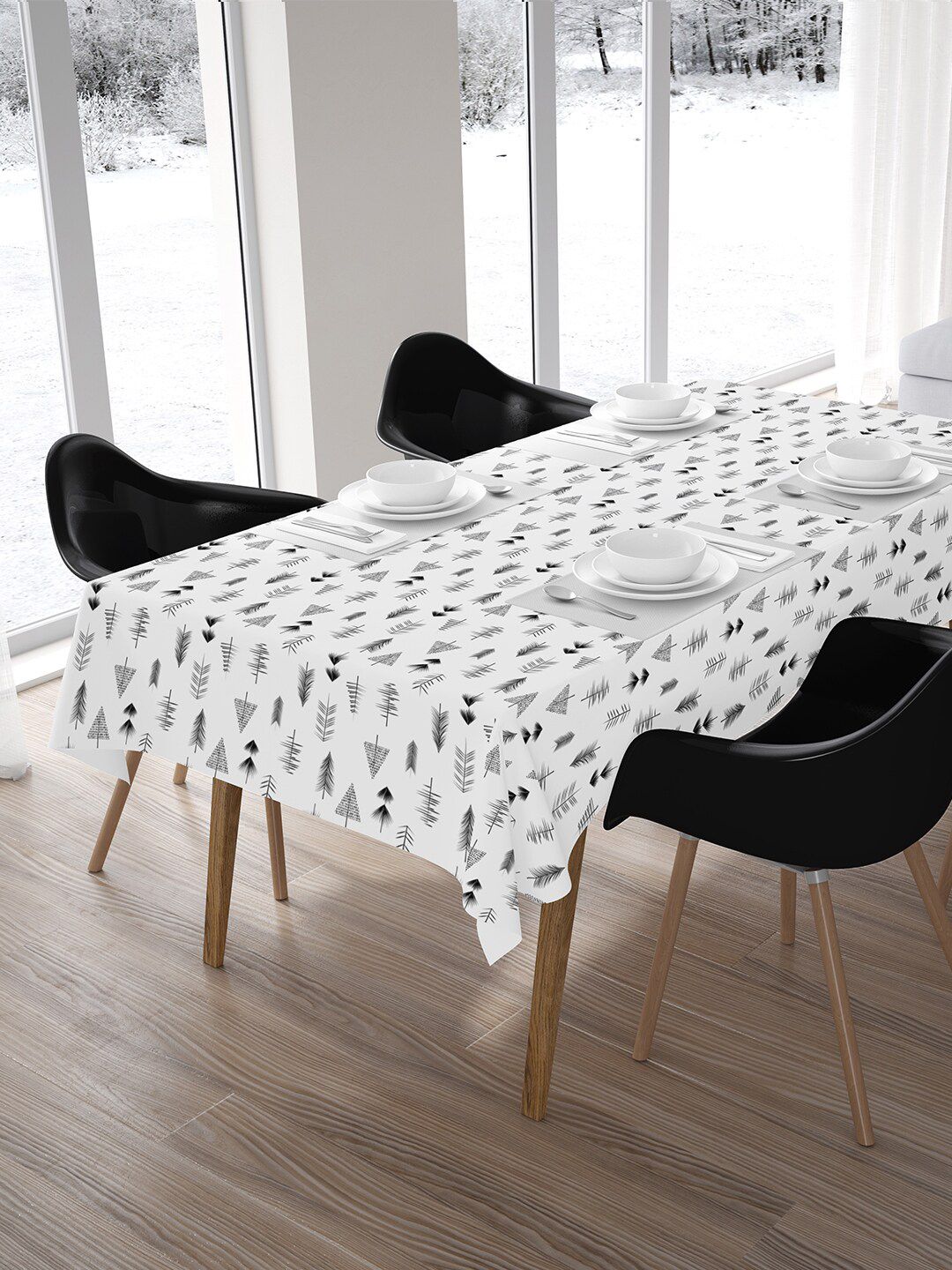 Encasa Homes White & Black Printed 6 Seater Dining Table Cloth Price in India