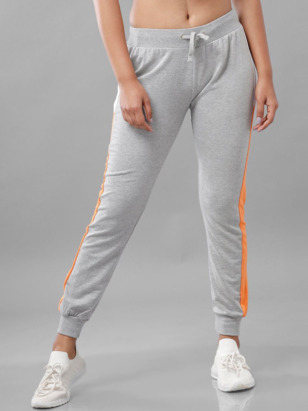 De Moza Women Grey Solid Joggers Price in India