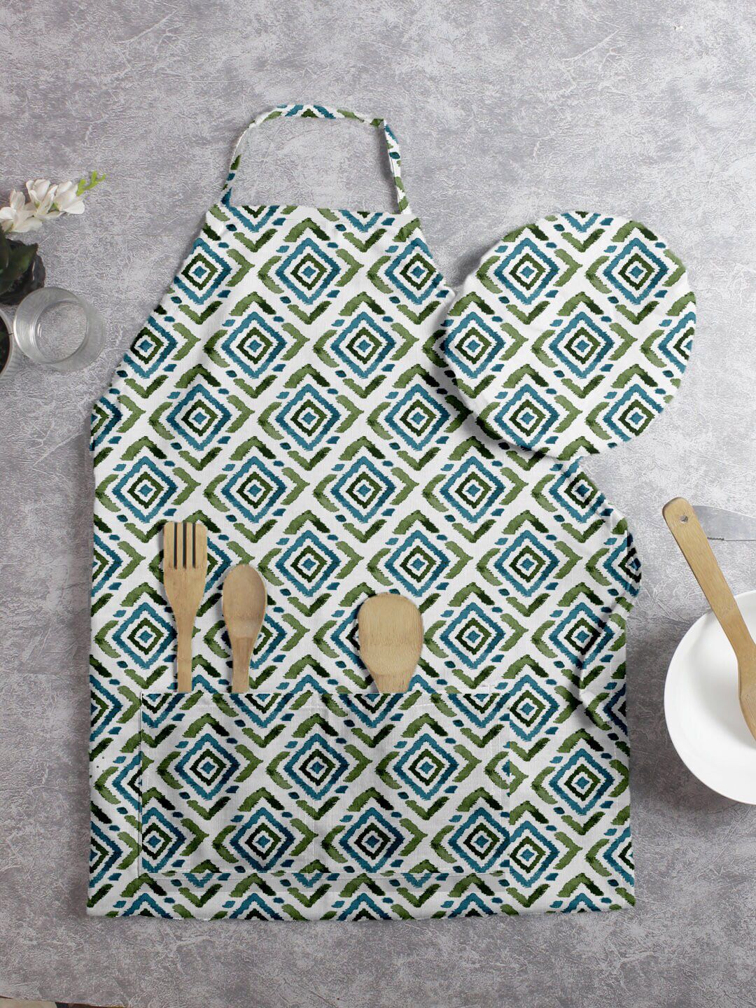 HOUZZCODE Green & White Printed Apron With Cap Price in India