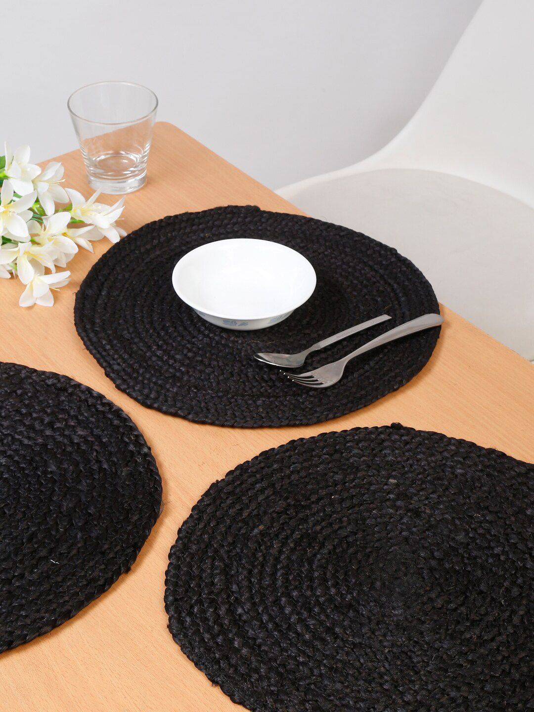 HOSTA HOMES Black Jute Reversible Round Table Place Mats Pack Of 6 Price in India