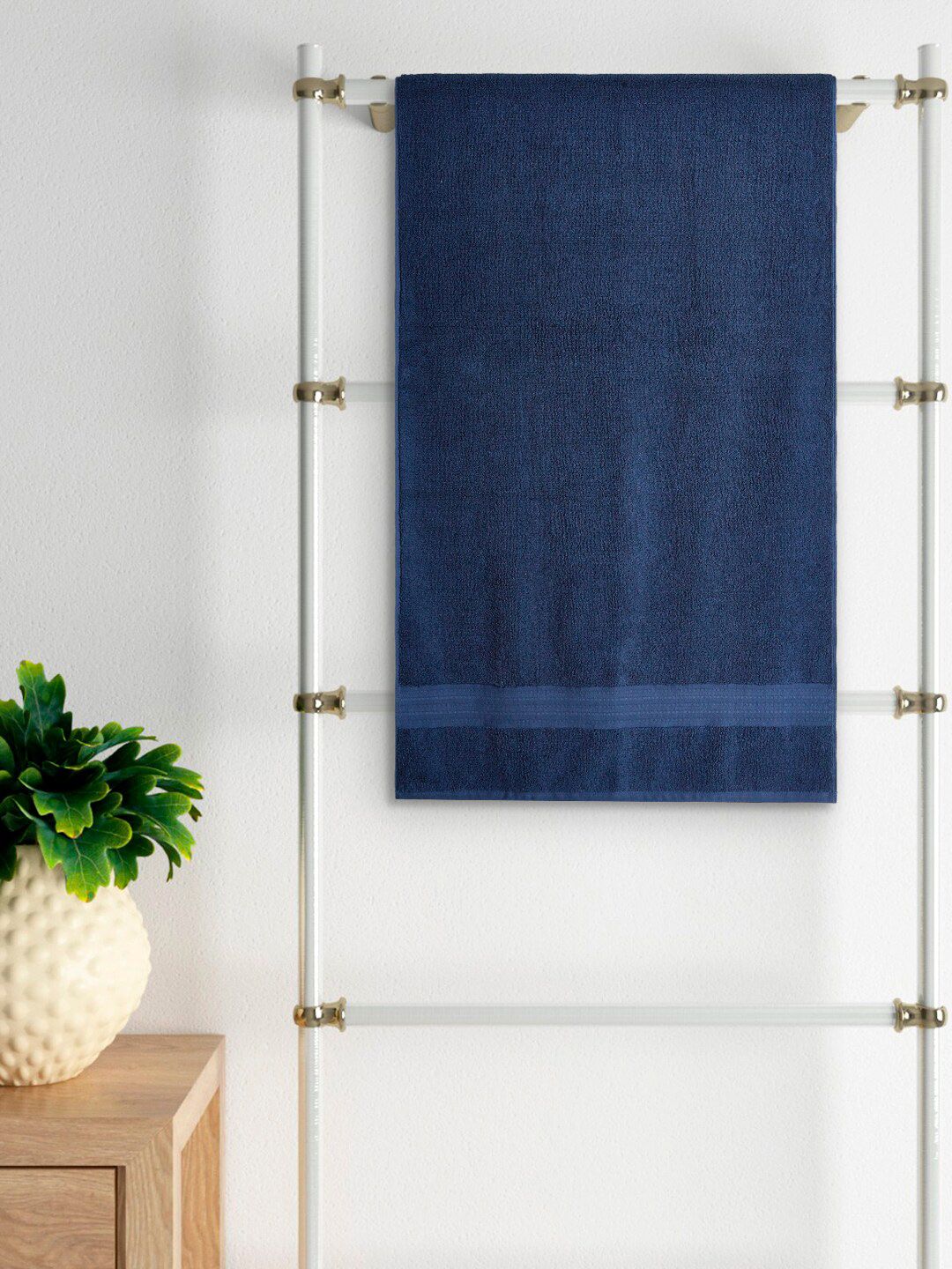 Living scapes by Pantaloons  Navy Blue Solid Pure Cotton 520 GSM Bath Towels Price in India