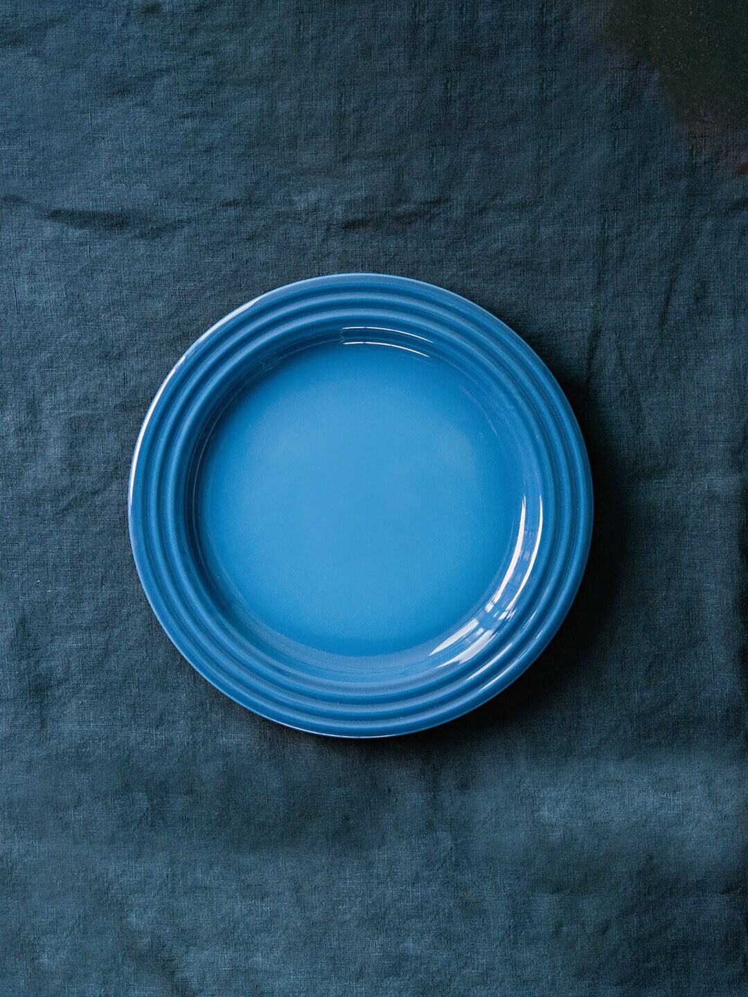 LE CREUSET Blue Stoneware Side Plate 22 cm Price in India
