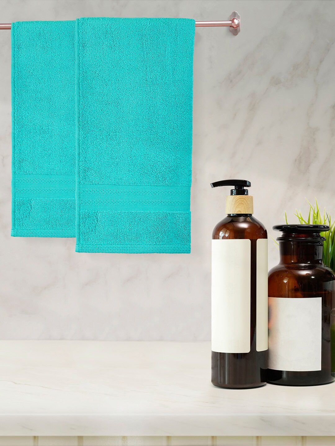 Layers Unisex Set of 2 Green Solid 400 GSM Cotton Bath Towels Price in India
