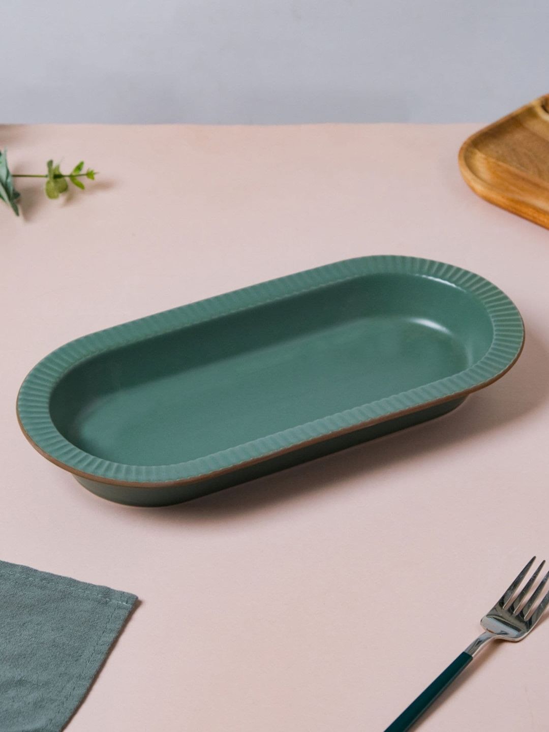 Nestasia Green Solid Orient Tray Price in India