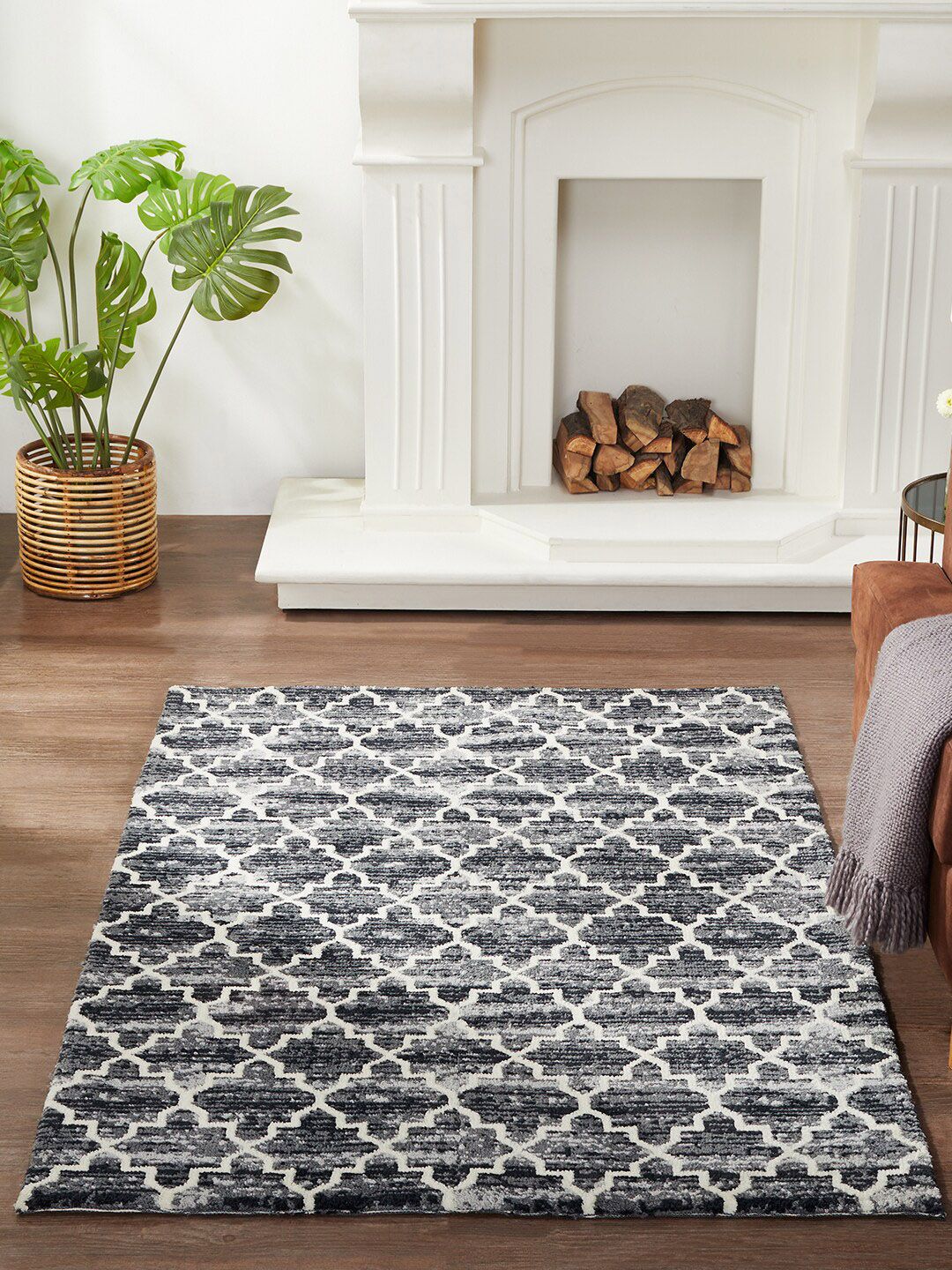 Pano Grey Geometric Rectangular Printed Carpet Price in India