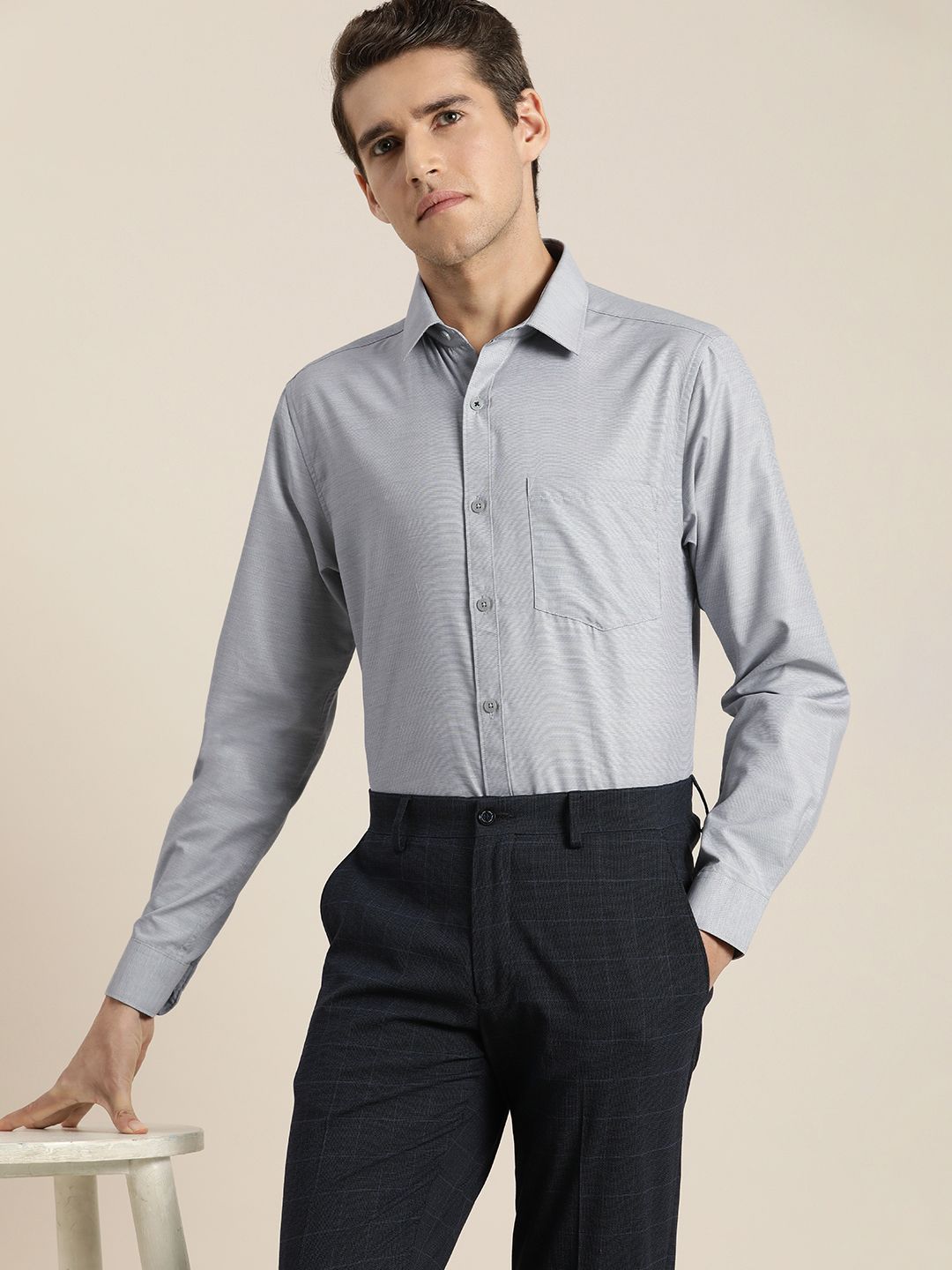 Slim Fit Solid Formal Shirt INVICTUS Men Grey Slim Fit Solid Formal Shirt