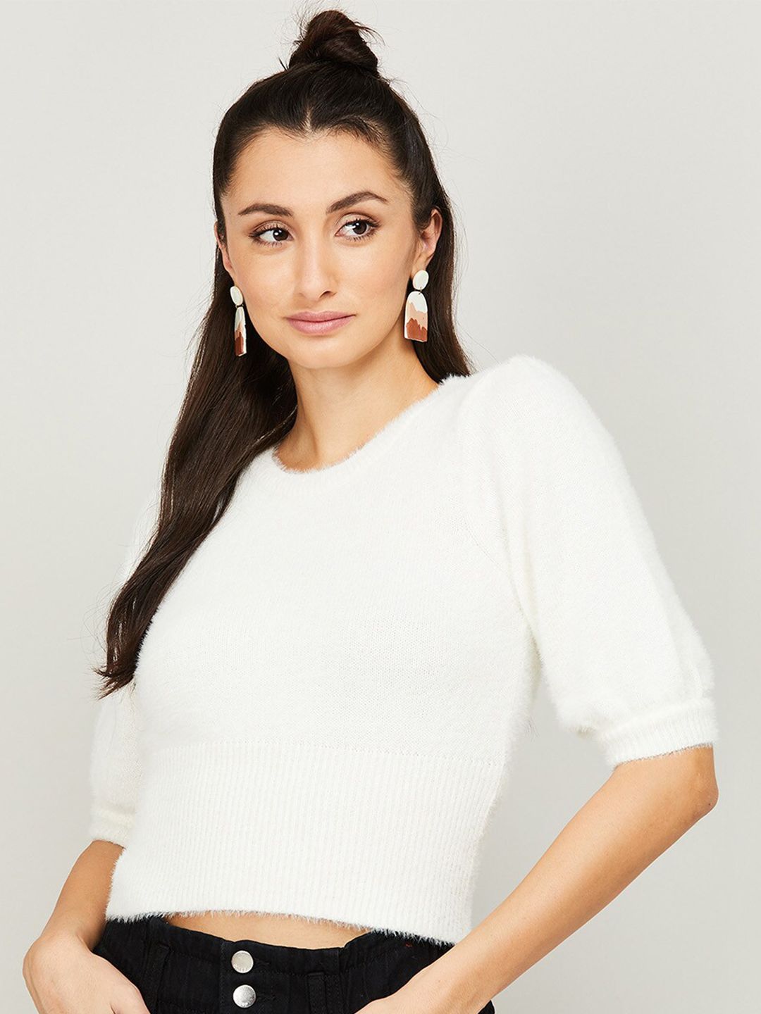 Ginger by Lifestyle Women White Crop Sweatshirt Price in India