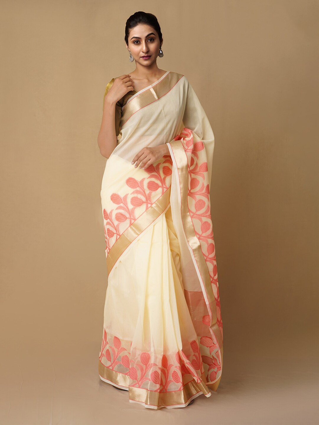 Unnati Silks Cream-Coloured & Gold-Toned Woven Design Zari Silk Cotton Kota Saree Price in India