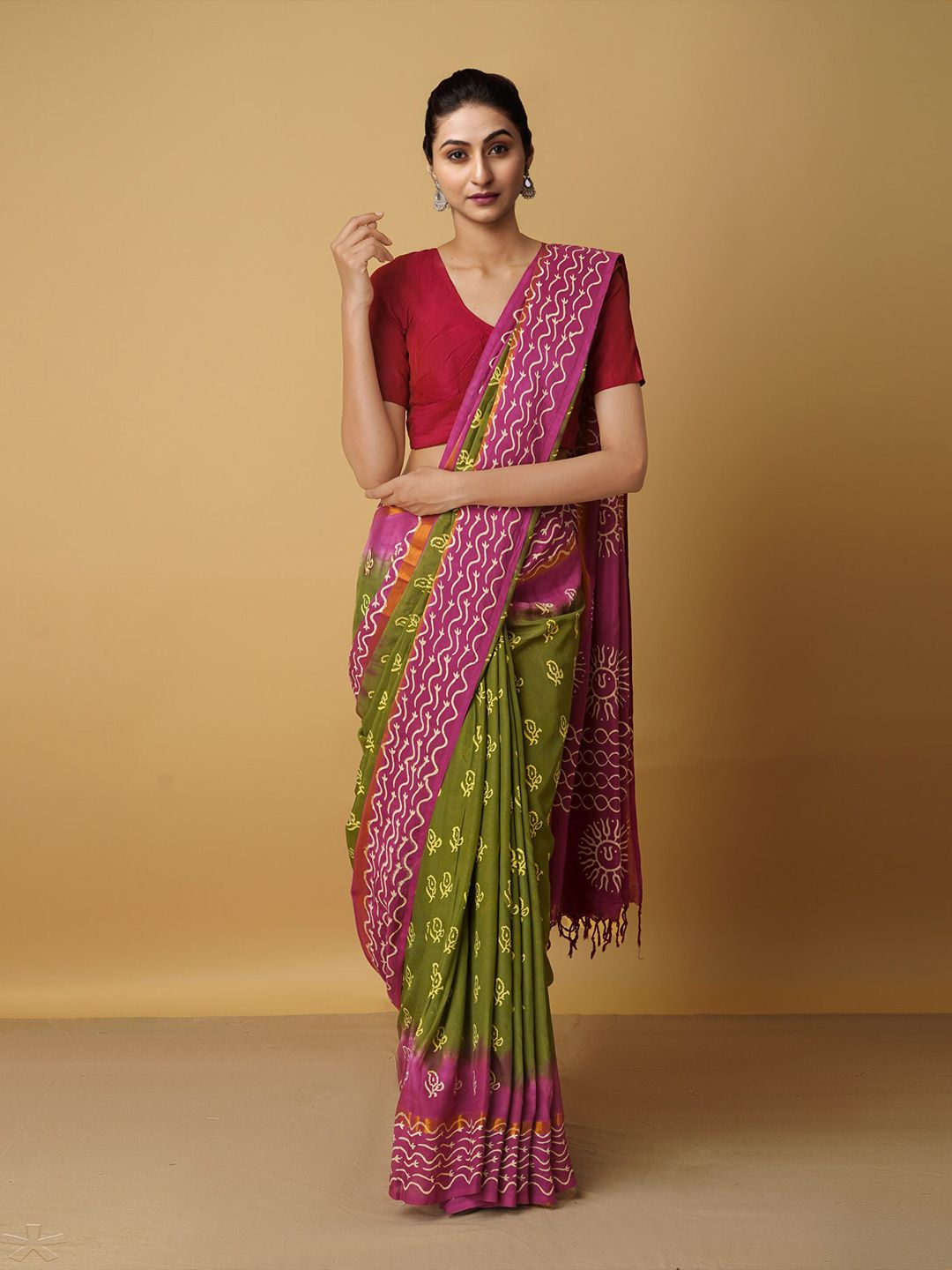 Unnati Silks Green & Pink Ethnic Motifs Silk Blend Baluchari Saree Price in India