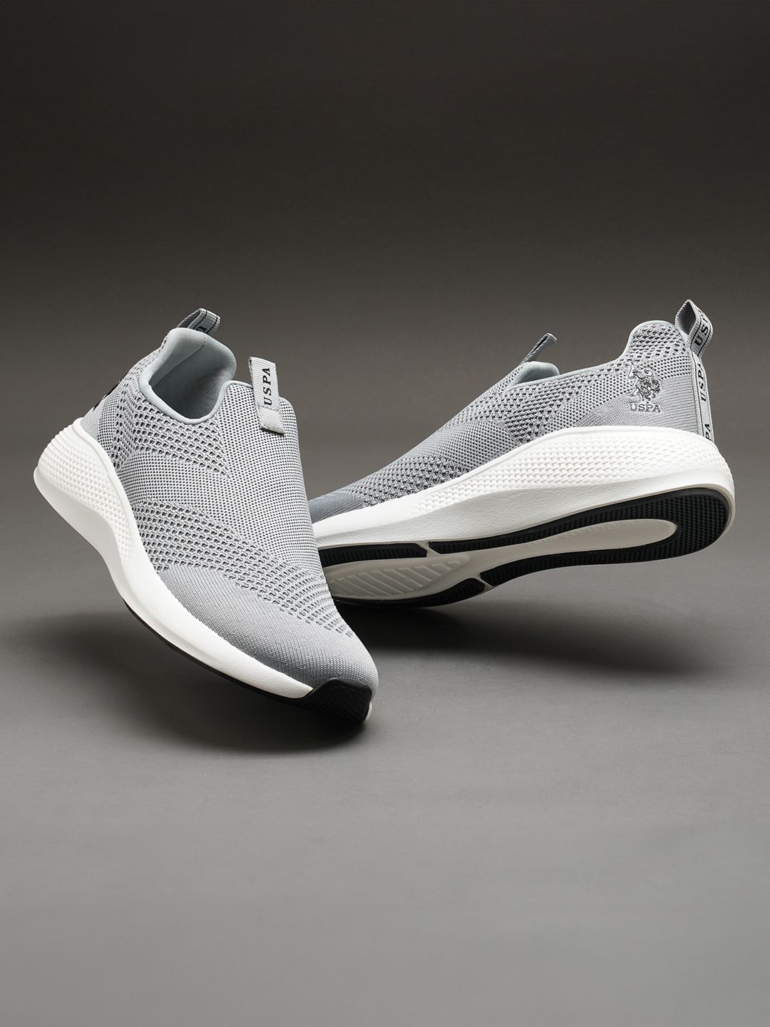 U.S. Polo Assn. Men Grey Solid Walking Shoes