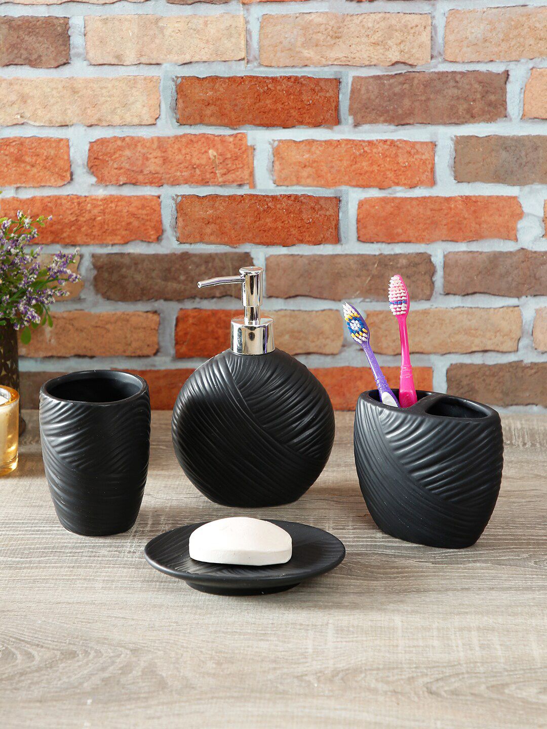 House Of Accessories 4-Piece Black Textured Bathroom Accessories Price in India