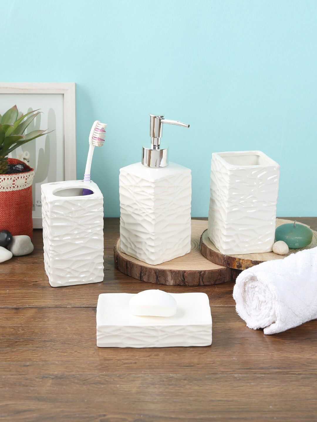 House Of Accessories White Set of 4 Textured Bathroom Accessories Price in India