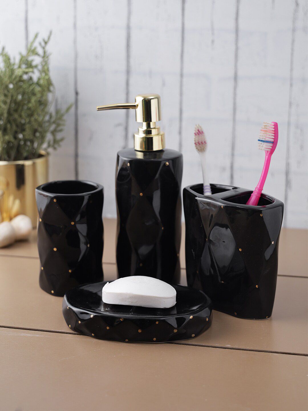 House Of Accessories Set of 4 Black Textured Ceramic Bathroom Accessories Price in India