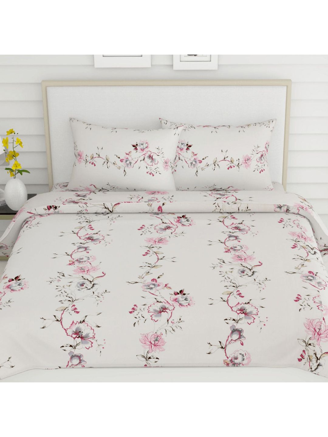 haus & kinder Off White & Pink Floral 186 TC Queen Bedsheet with 2 Pillow Covers Price in India