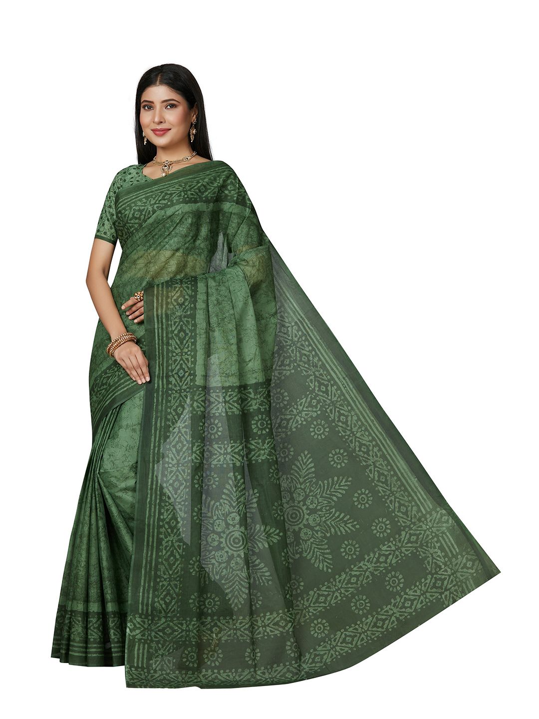 SHANVIKA Green Batik Pure Cotton Block Print Saree Price in India