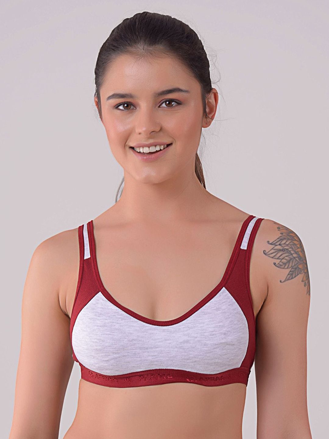 Apraa & Parma Grey & Maroon Non Padded & Non Wired Seamless Sports Bra-AF-3004 Price in India