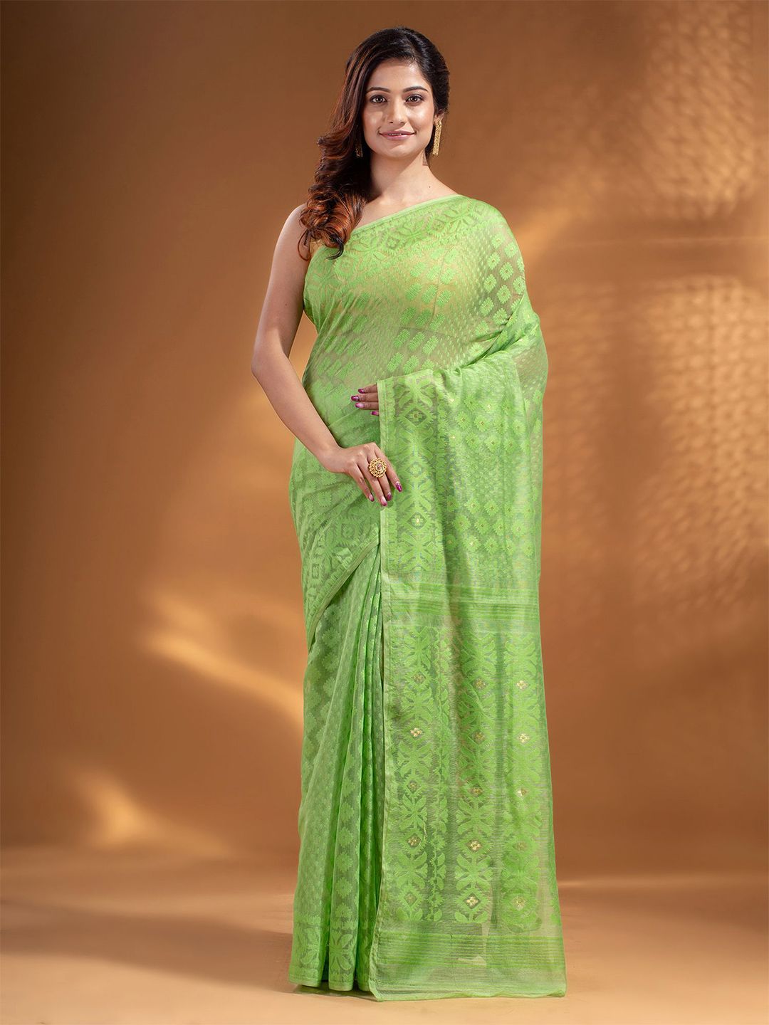 Arhi Green & Gold-Toned Woven Design Silk Cotton Jamdani Saree Price in India