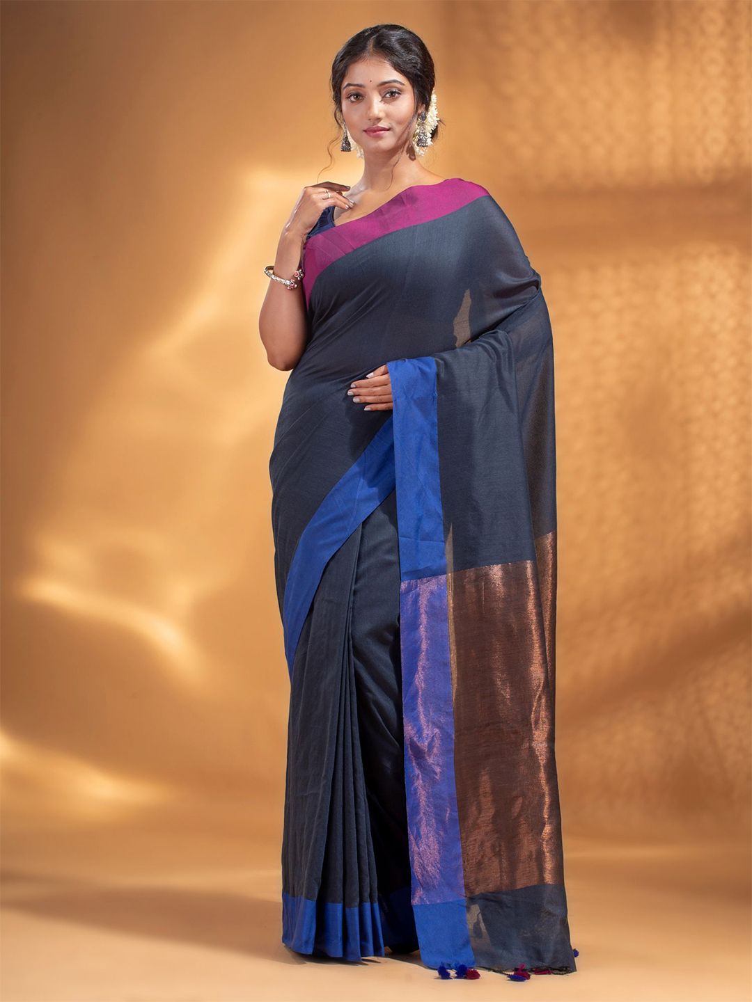 Arhi Grey & Black Woven Design Pure Cotton Saree Price in India