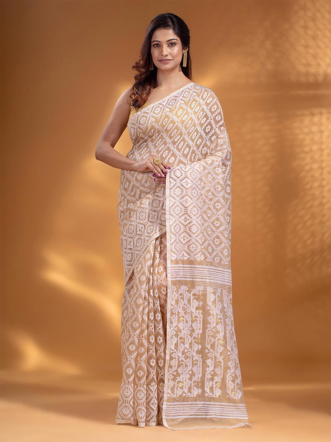 Arhi White & Brown Woven Design Silk Cotton Jamdani Saree Price in India