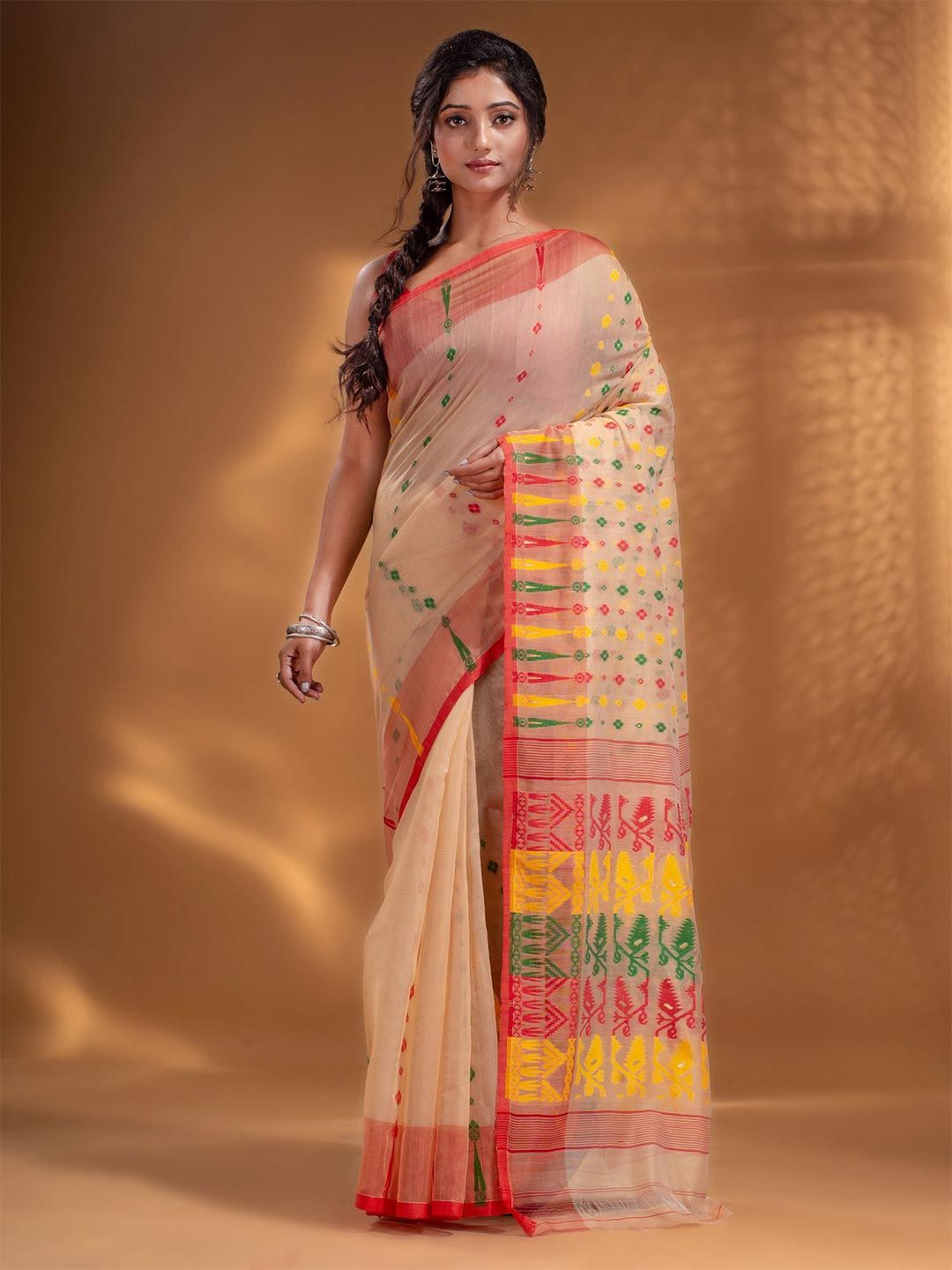 Arhi Off White & Green Woven Design Zari Silk Cotton Jamdani Saree Price in India