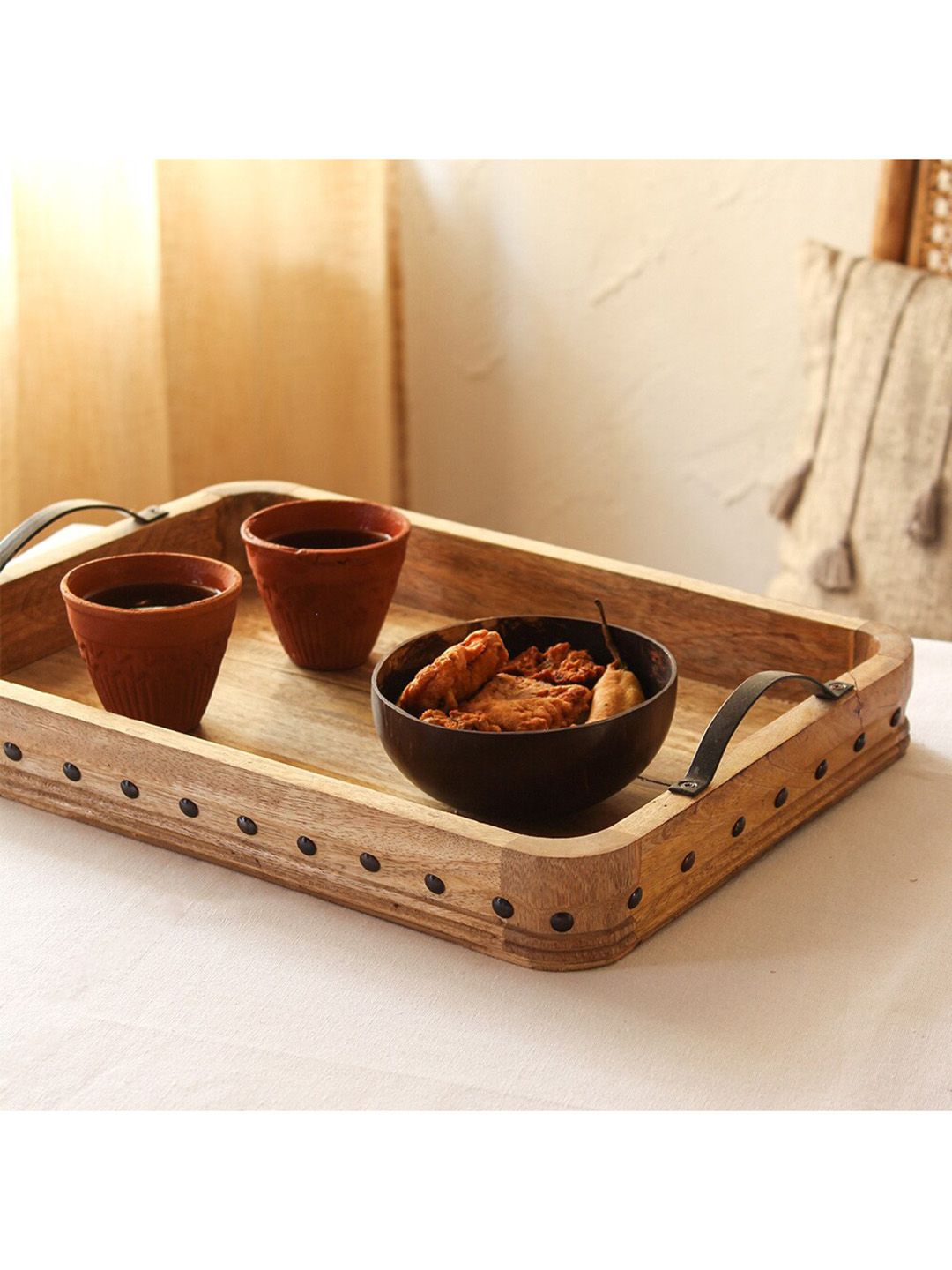 House This Brown Solid Wooden Serving Tray Price in India