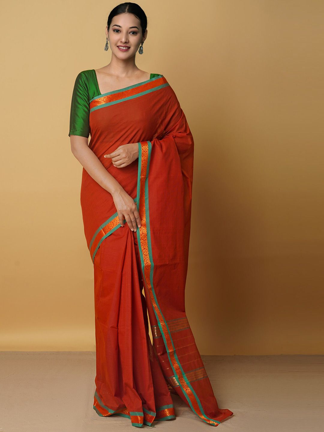 Unnati Silks Red & Green Zari Pure Cotton Venkatgiri Saree Price in India