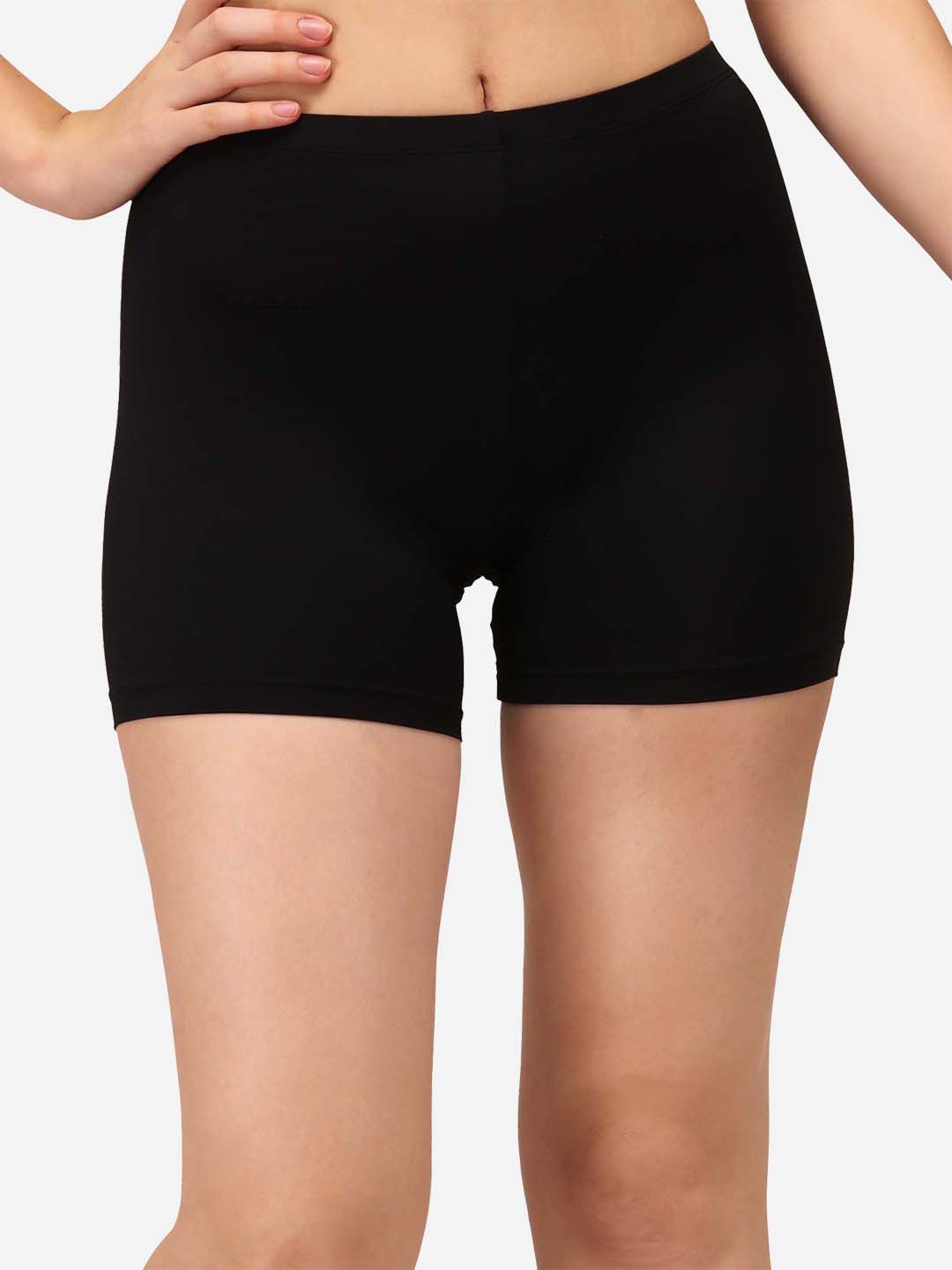 Soie Women Black Skinny Fit Cycling Sports Shorts Price in India