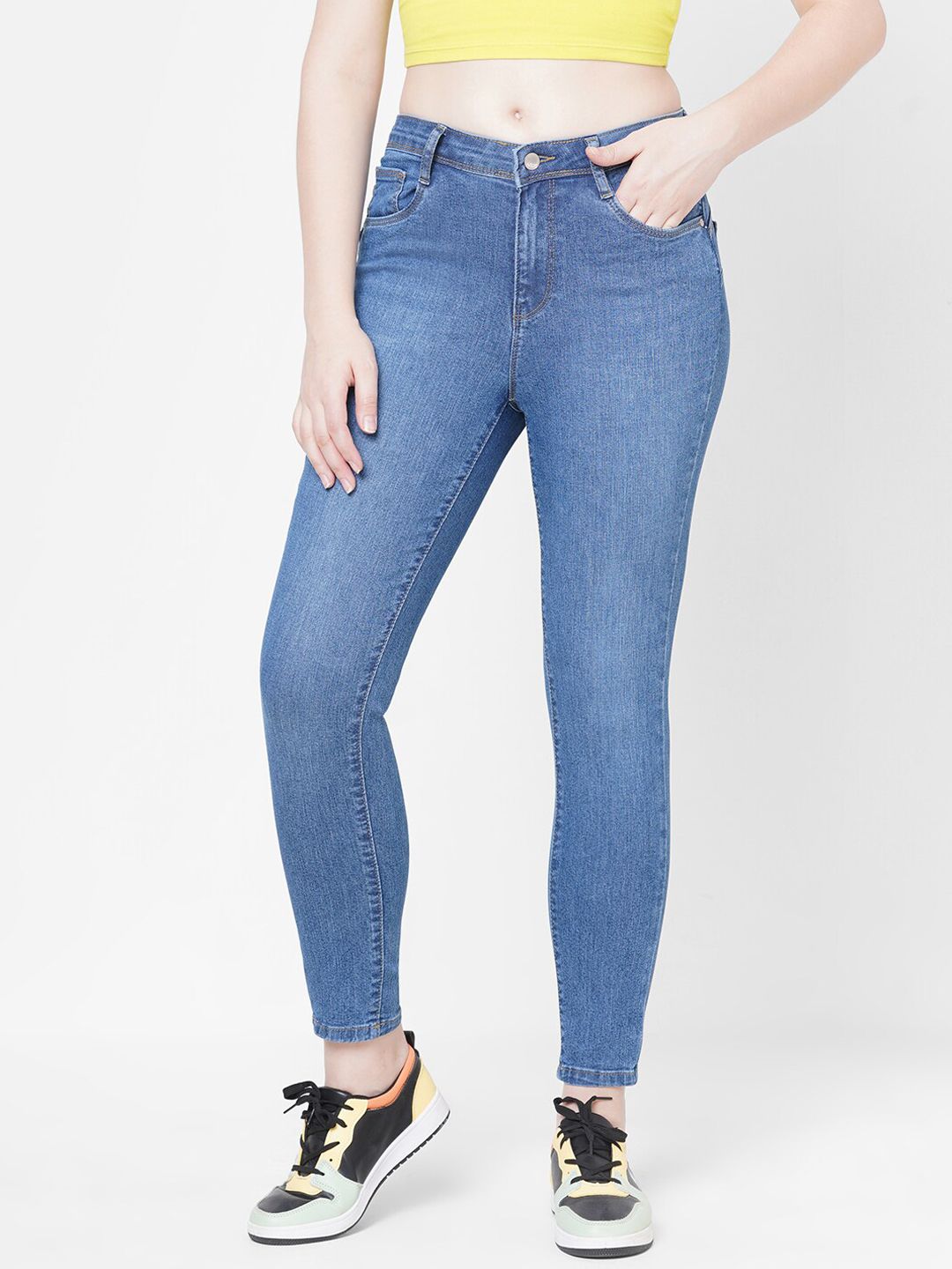 Kraus Jeans Women Blue Skinny Fit Light Fade Jeans Price in India