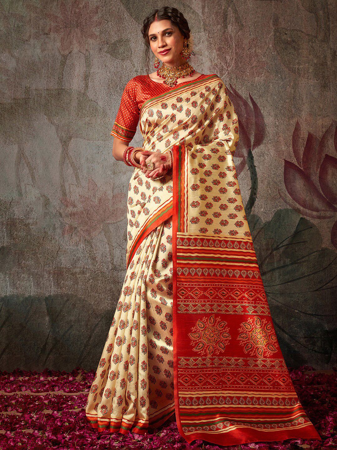 Mitera Off White & Red Bagh Silk Blend Bagh Saree Price in India