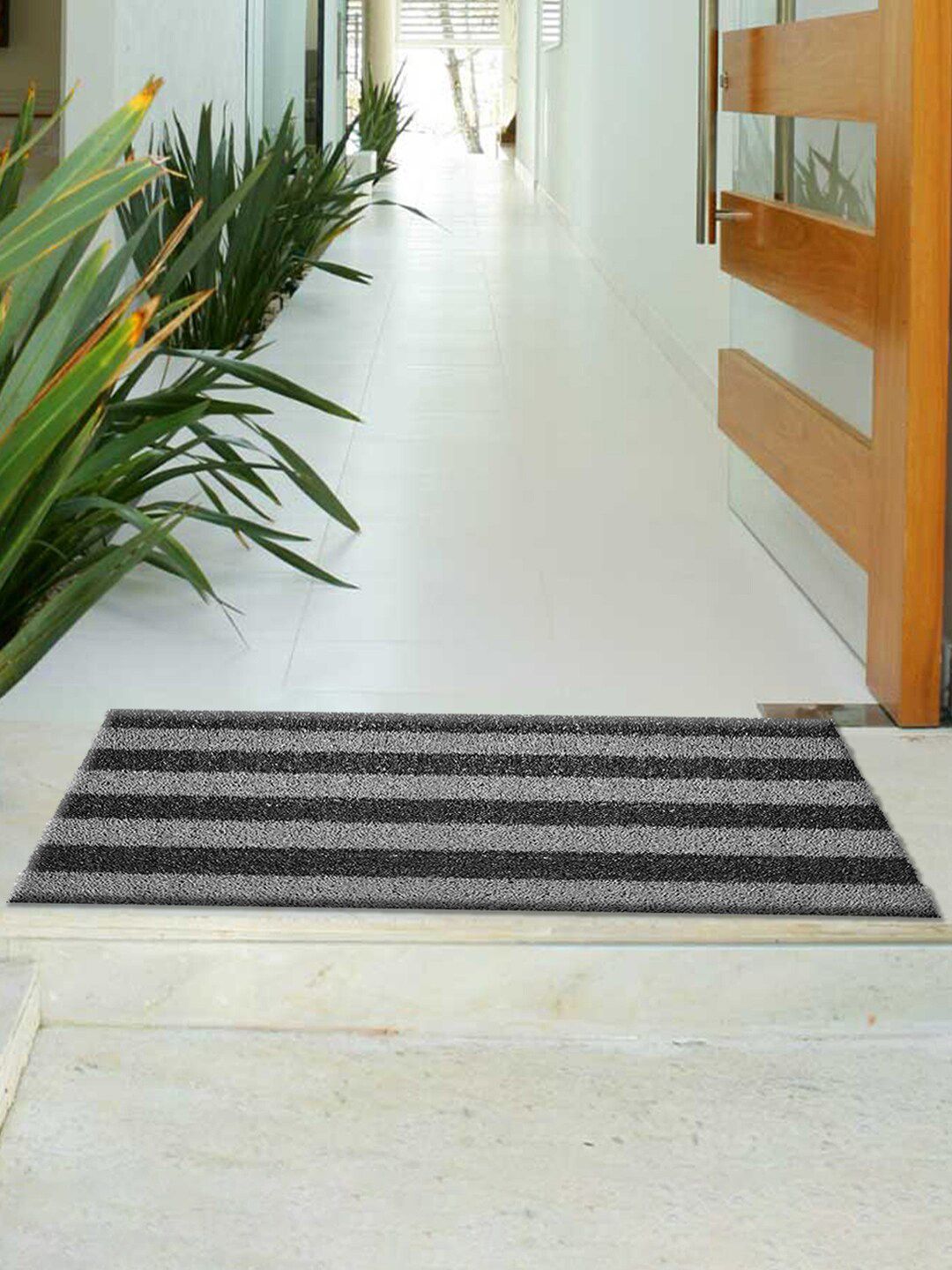 Kuber Industries Set of 2 Grey & Black Striped Anti-Skid Doormats Price in India