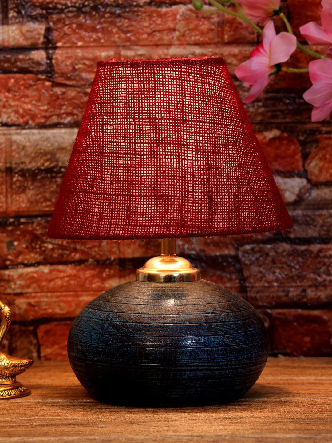 foziq Blue & Maroon Textured Table Lamp Price in India
