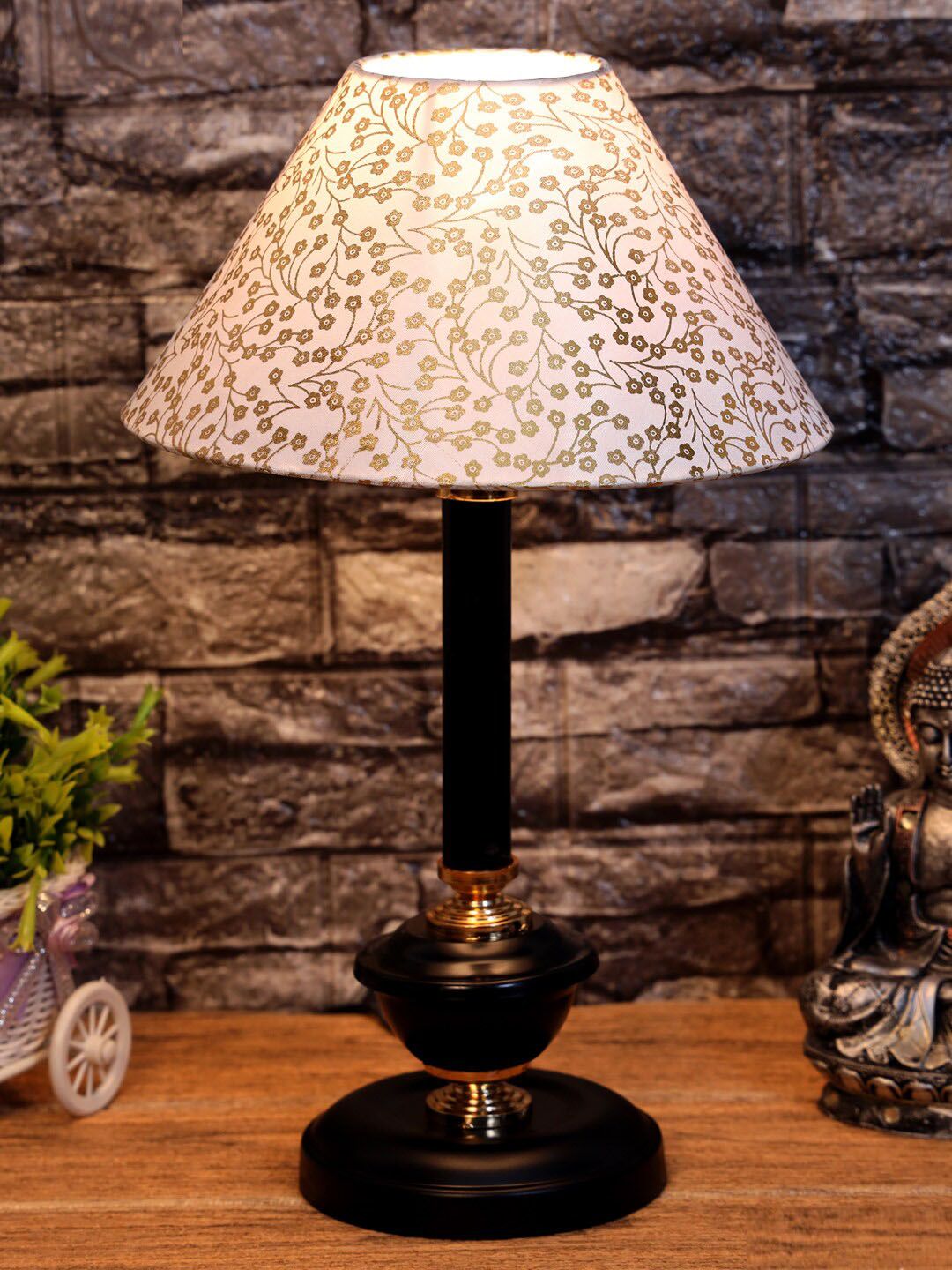 foziq Black & Gold Textured Contemporary Table Lamp Price in India