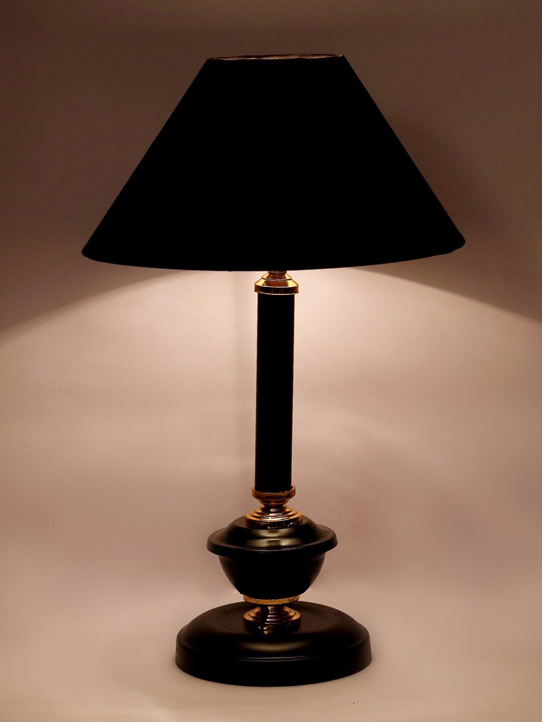 foziq Black Solid Table Lamps Price in India