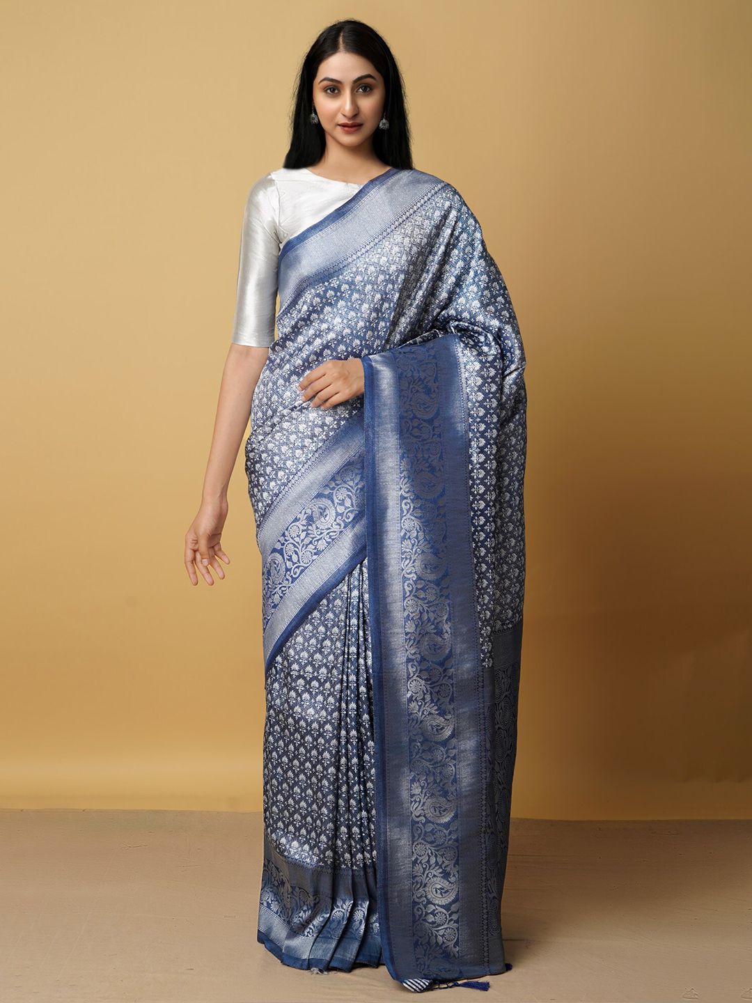 Unnati Silks Navy Blue & Silver-Toned Woven Design Zari Silk Blend Kanjeevaram Saree Price in India